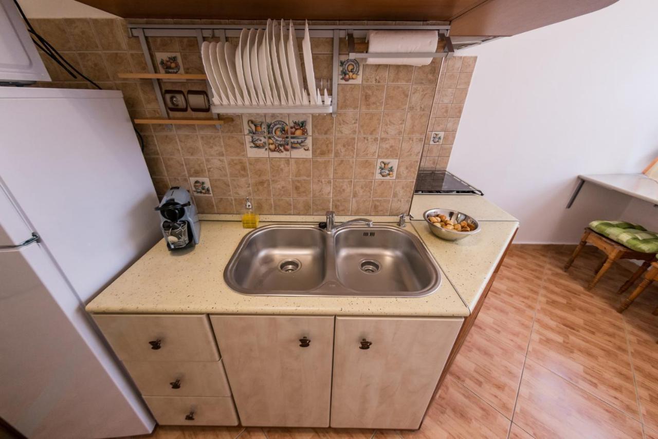 Central Home- Pesterzsebet บูดาเปสต์ ภายนอก รูปภาพ